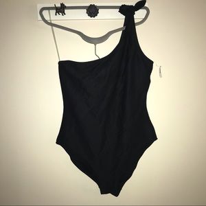 OLD NAVY One-Shoulder One Piece Swim Suit. NWT